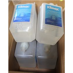 CASE OF 6 KLEENEX MOISTURIZING FOAM SANITIZER