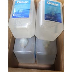 CASE OF 6 KLEENEX MOISTURIZING FOAM SANITIZER