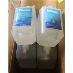 CASE OF 6 KLEENEX MOISTURIZING FOAM SANITIZER
