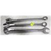 Image 1 : LOT OF 3 WRENCHES 15/16"