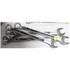 Image 1 : LOT OF 4 WRENCHES 15/16"