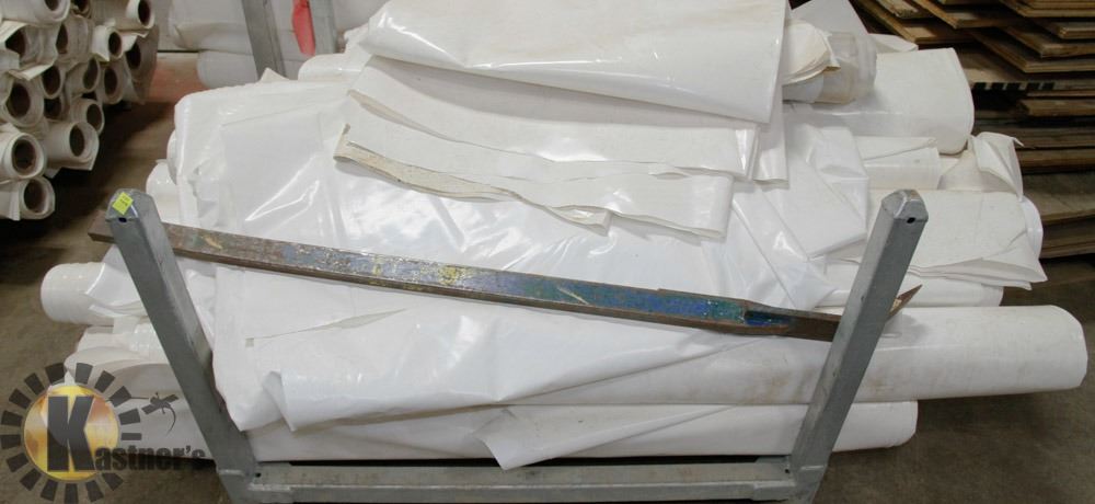 RACK OF CONTAINMENT PLASTIC WITH STACKABLE RACK