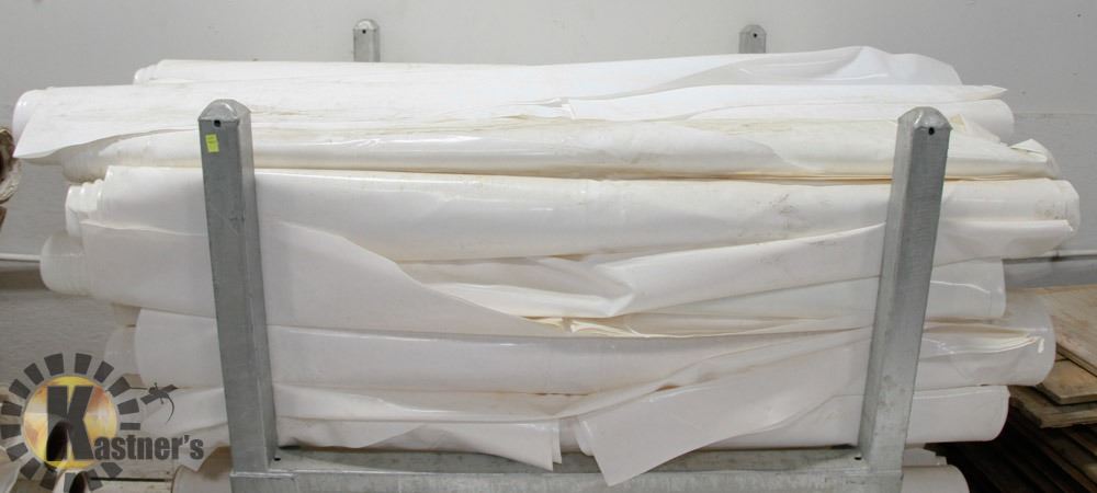 RACK OF CONTAINMENT PLASTIC WITH STACKABLE RACK