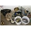 Image 1 : LARGE LOT OF ROPE, CABLE, BAGS,