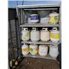 Image 2 : PROPANE RACK WITH CONTENTS
