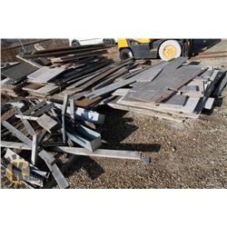 LARGE LOT OF SCRAP WOOD