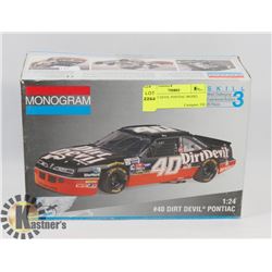 #40 DIRT DEVIL PONTIAC MODEL KIT.