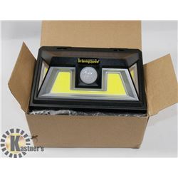 LOT OF 2 NEW SOLAR SECURITY LED LIGHTS