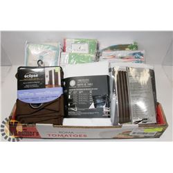 LARGE FLAT OF BEDDING, CURTAINS AND TABLE CLOTHS