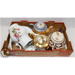 COLLECTION OF TEA POTS