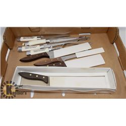 VINTAGE SET OF JAPANESE KNIVES &  VINTAGE