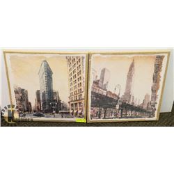 PAIR OF NEW YORK SKYLINE PRINTS ON BURLAP