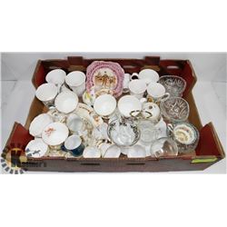 TRAY OF ASSORTED COLLECTIBLE CHINA & CRYSTAL