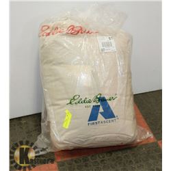 EDDIE BAUER SLEEPING BAG