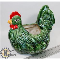 VINTAGE ROOSTER SHAPED PLANTER