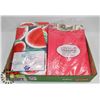Image 1 : FLAT OF ASSORTED TABLE CLOTHES