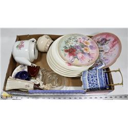 TRAY OF ASSORTED CHINA