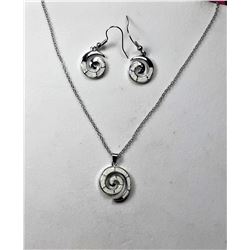 14)  SILVER TONE & WHITE FIRE OPAL CHAIN