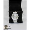 Image 1 : WHITE RUMOURS WATCH IN METAL CASE