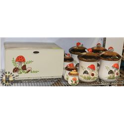 MUSHROOM KITCHEN SET
