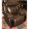 Image 1 : BROWN LEATHERETTE RECLINING CHAIR WITH HEAT &