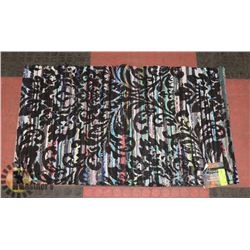 LEXINGTON RECYCLED FIBER RUG 21"X34".