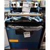 Image 1 : GE 30" FREE STANDING ELECTRIC STANDARD CLEAN RANGE