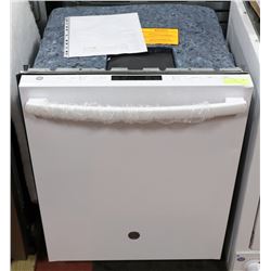 GE BUILT IN WHITE DISHWASHER WITH HIDDEN