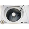 Image 3 : AMANA WHITE WASHER, 27"X26"X42,