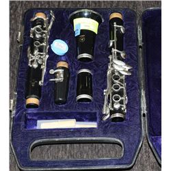 YAMAHA YCL24 CLARINET WITH HARD CASE.