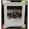 Image 1 : FRAMED JOHNNY BOWER AUTOGRAPHED PHOTO.