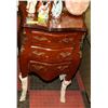 Image 1 : LOUIS XIV STYLE END TABLE, 19"X13"X29.5"