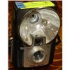Image 1 : VINTAGE BROWNIE STAR FLASH CAMERA