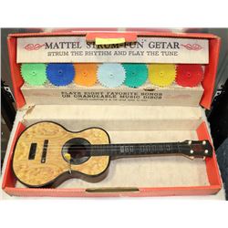 VINTAGE MATTEL STRUM-FUN GETAR