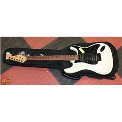 ELECTRIC GK WHITE GUITAR WITH SOFT CASE.