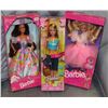 Image 1 : ESTATE LOT OF 3 ASSORTED BARBIES