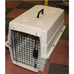 PET CARRIER WITH PAD 15" X 25"