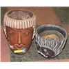 Image 1 : FEMALE & MALE FACE PLANT POT.