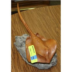 STINGRAY WOOD CARVED ORNAMENT