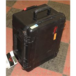 NEW SKB ISERIES HARD CASE - SOLO PHANTOM 3 DRONE