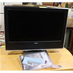 TOSHIBA 26" TV WITH RCA UNIVERSAL REMOTE