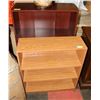 Image 1 : LOT OF 2 ASSORTED BOOKSHELVES