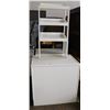 Image 1 : 3 WHITE WOODEN DISPLAYS- 2 CUBES & UPRIGHT STAND