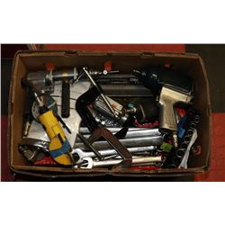 BOX WITH AIR TOOLS, HAND TOOLS AND MORE