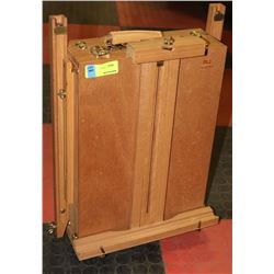 COLLAPSIBLE ARTISTS EASEL