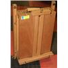 Image 1 : COLLAPSIBLE ARTISTS EASEL