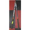 Image 1 : FISKARS LONG HANDLE TREE PRUNER