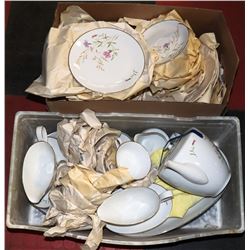 LARGE LOT HUTSCHENREUTHER GERMANY DINNERWARE