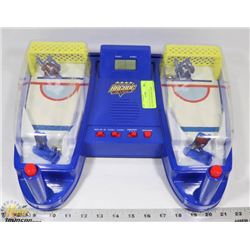 VINTAGE ARCADE ALLEY ELECTRONIC HOCKEY GAME