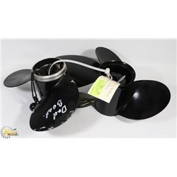PAIR OF MERCURY OUTBOARD PROPELLERS 13.25 X 17P